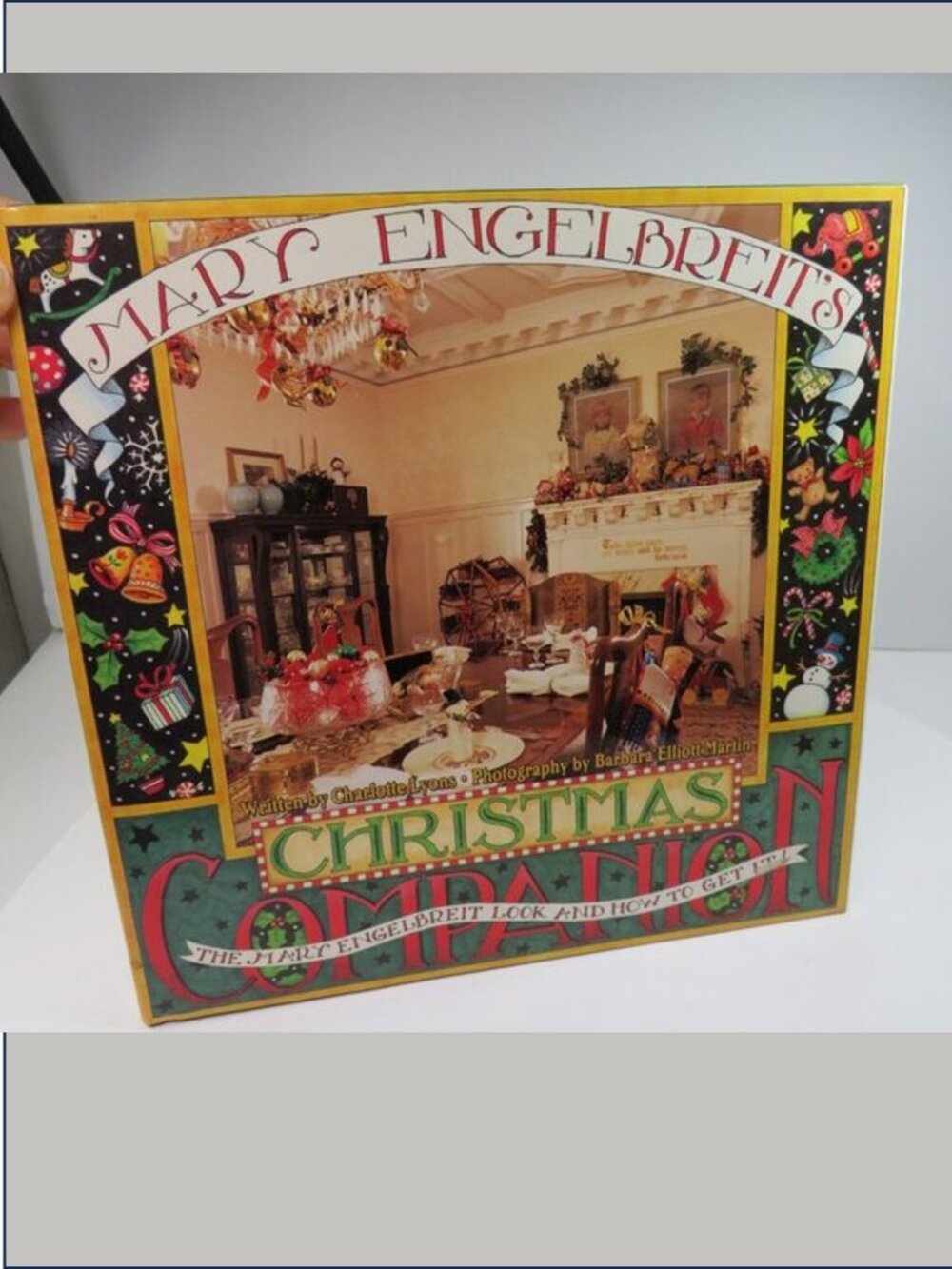 Mary Engelbreit Christmas Companion Hardback Decor Ideas for Holidays
